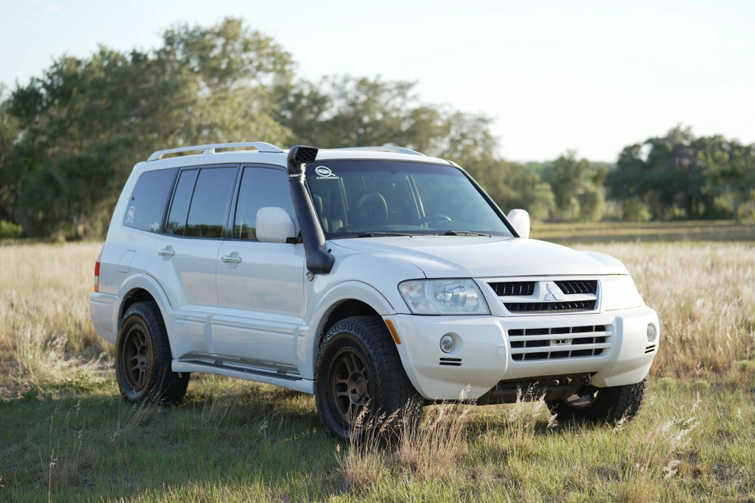 2003 Mitsubishi Pajero/Montero 3rd Gen - Image 17 of 31