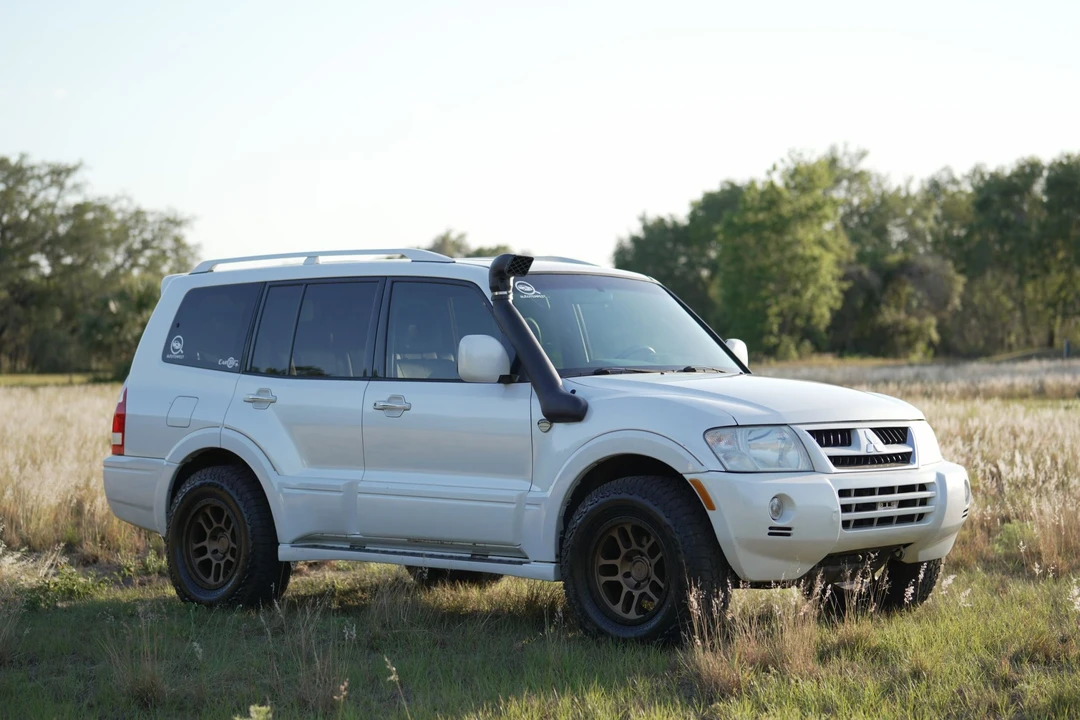 2003 Mitsubishi Pajero/Montero 3rd Gen - Image 16 of 31