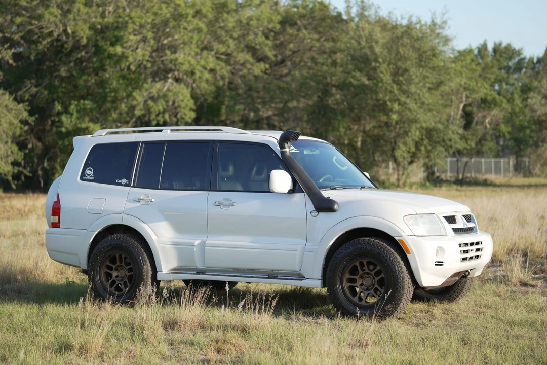 2003 Mitsubishi Pajero/Montero 3rd Gen - Image 15 of 31