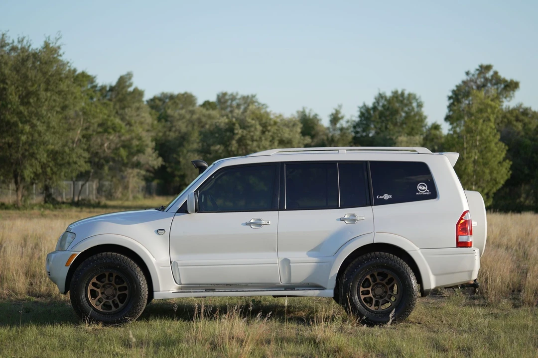 2003 Mitsubishi Pajero/Montero 3rd Gen - Image 7 of 31