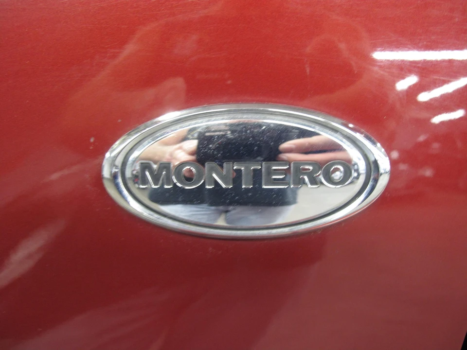 2003 Mitsubishi Pajero/Montero 3rd Gen - Image 28 of 31