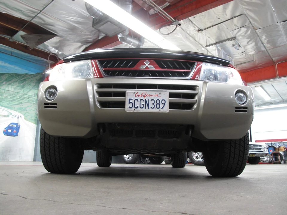 2003 Mitsubishi Pajero/Montero 3rd Gen - Image 5 of 31