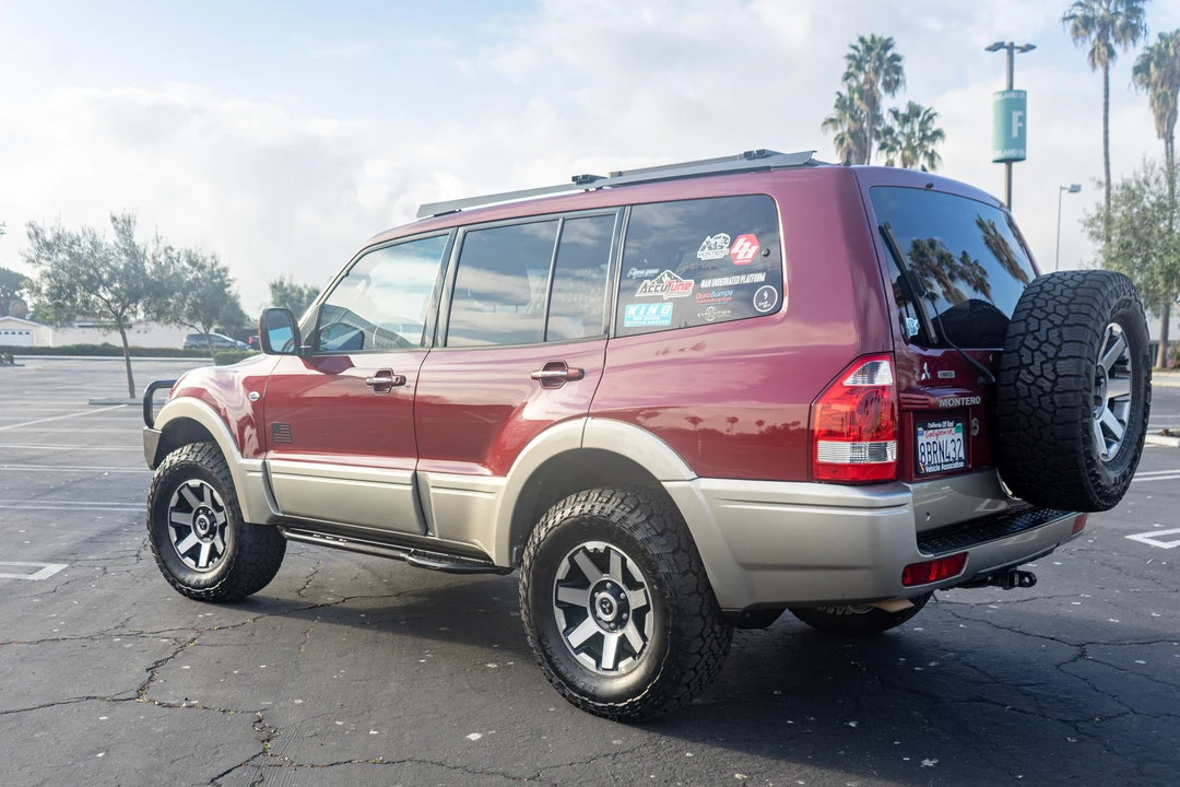 2003 Mitsubishi Pajero/Montero 3rd Gen - Image 14 of 31