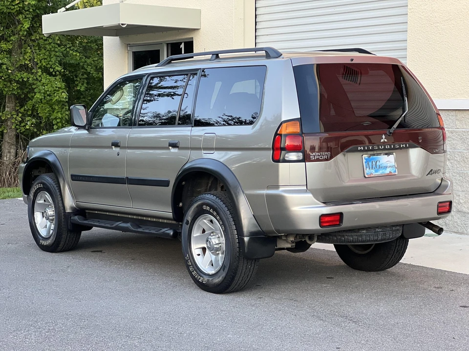 2003 Mitsubishi Pajero/Montero - Image 20 of 31