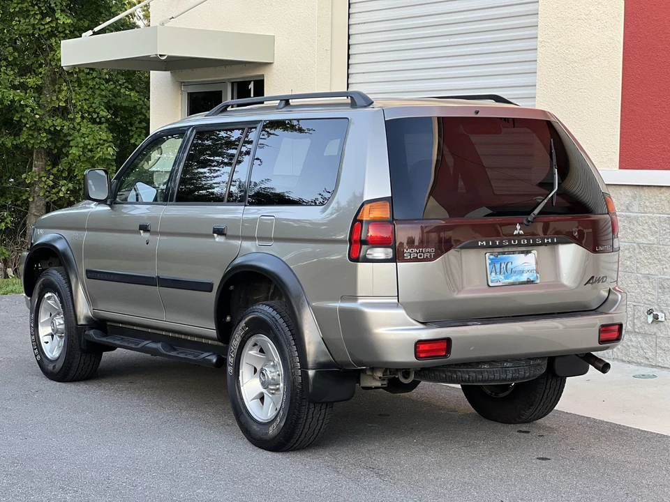 2003 Mitsubishi Pajero/Montero - Image 21 of 31