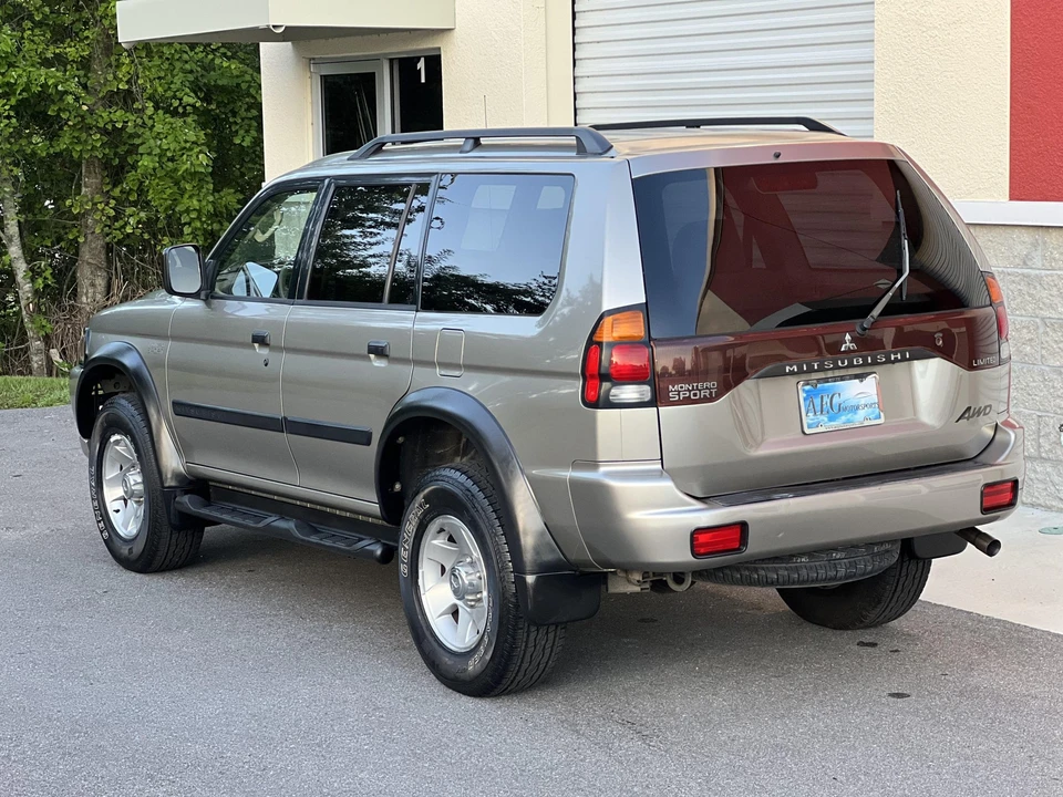 2003 Mitsubishi Pajero/Montero - Image 18 of 31