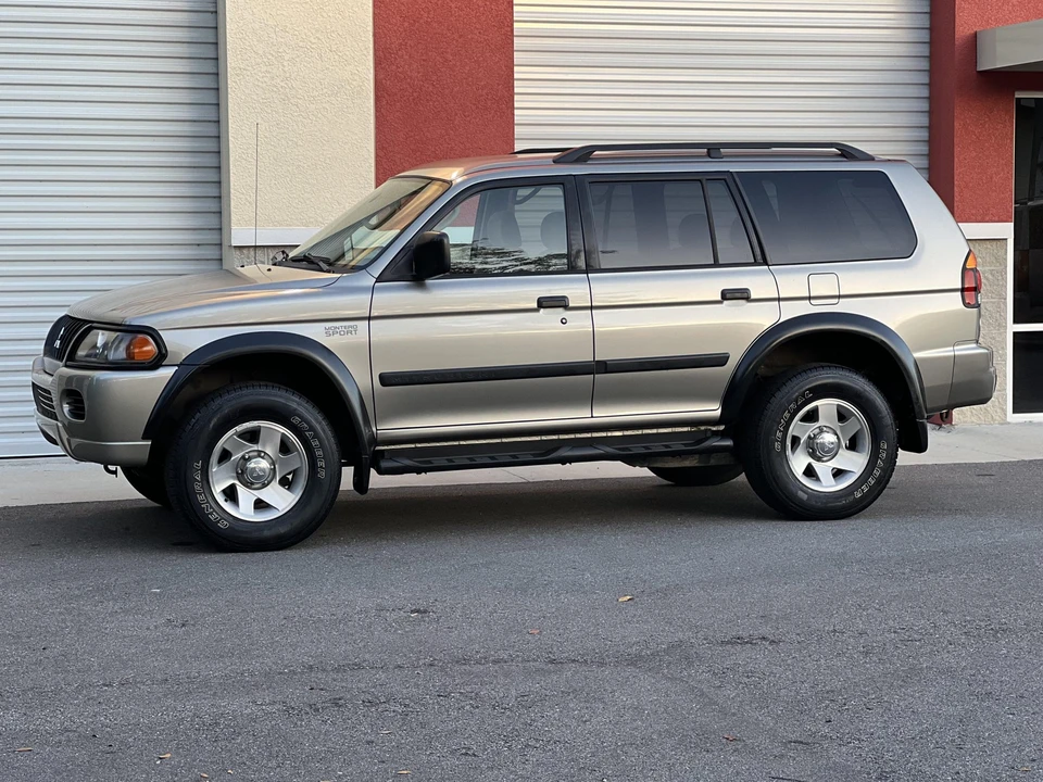 2003 Mitsubishi Pajero/Montero - Image 14 of 31