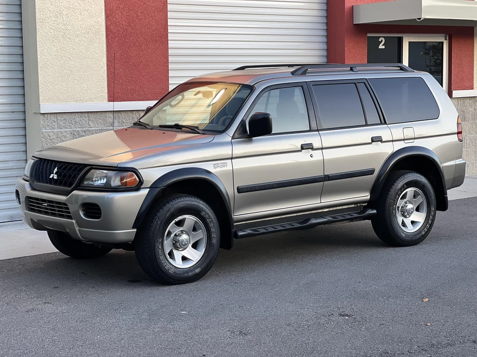 2003 Mitsubishi Pajero/Montero - Image 8 of 31