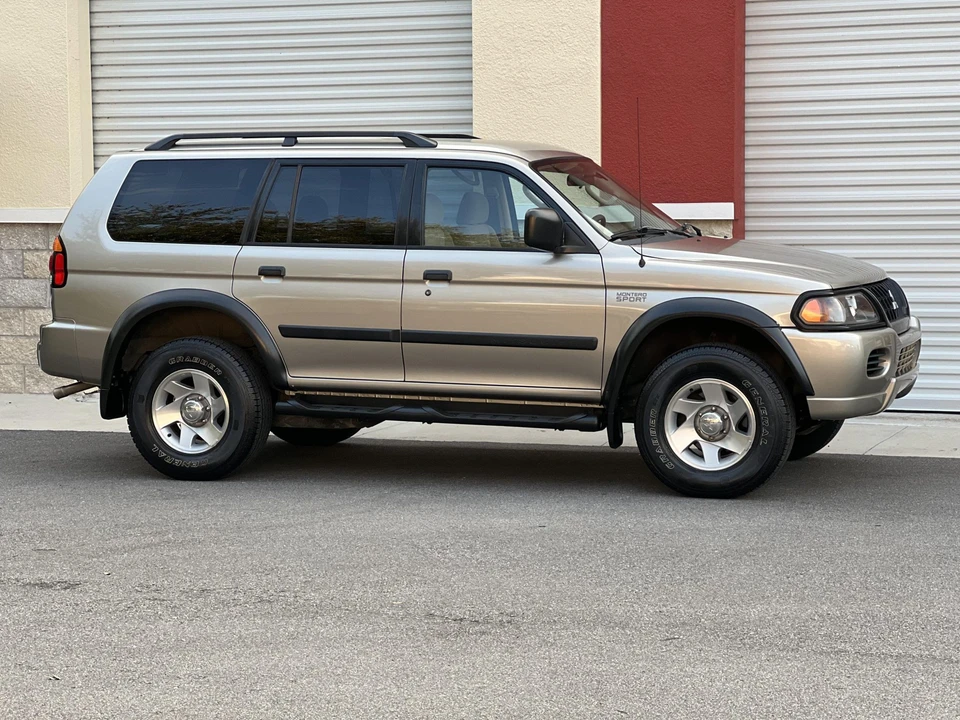 2003 Mitsubishi Pajero/Montero - Image 30 of 31