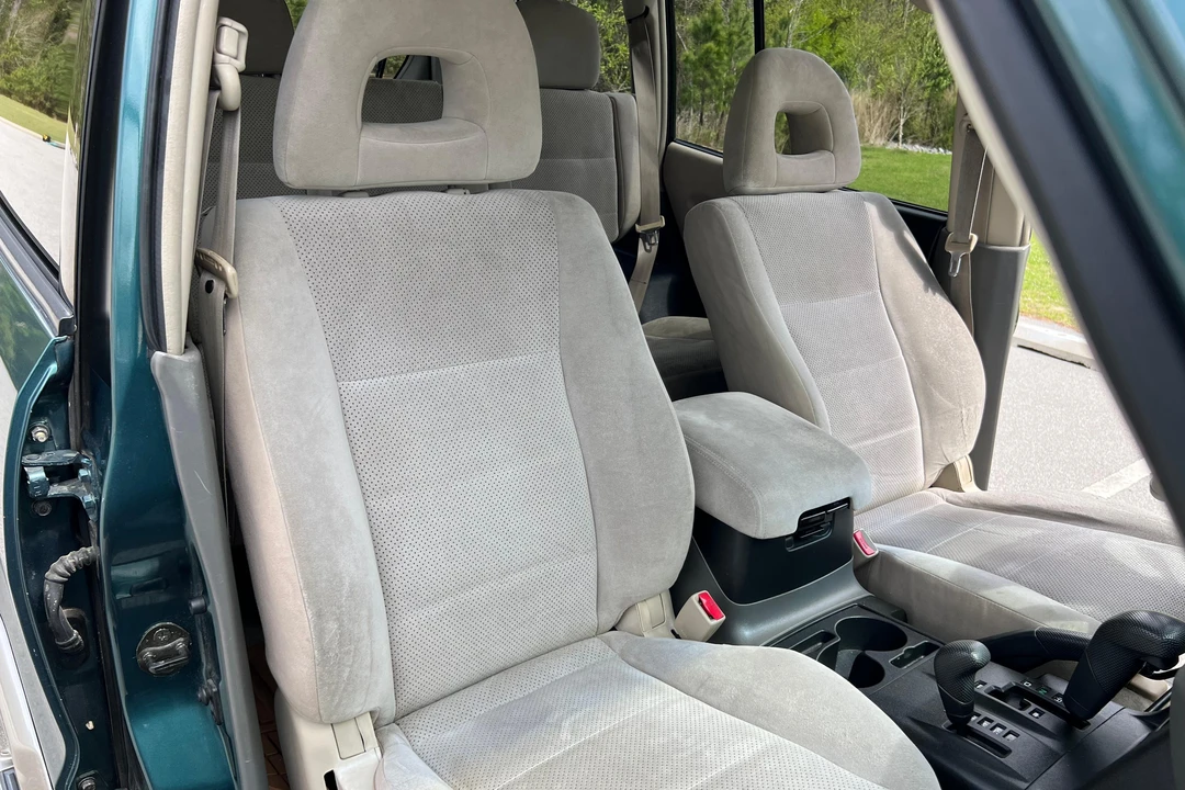 2003 Mitsubishi Pajero/Montero 3rd Gen - Image 31 of 31