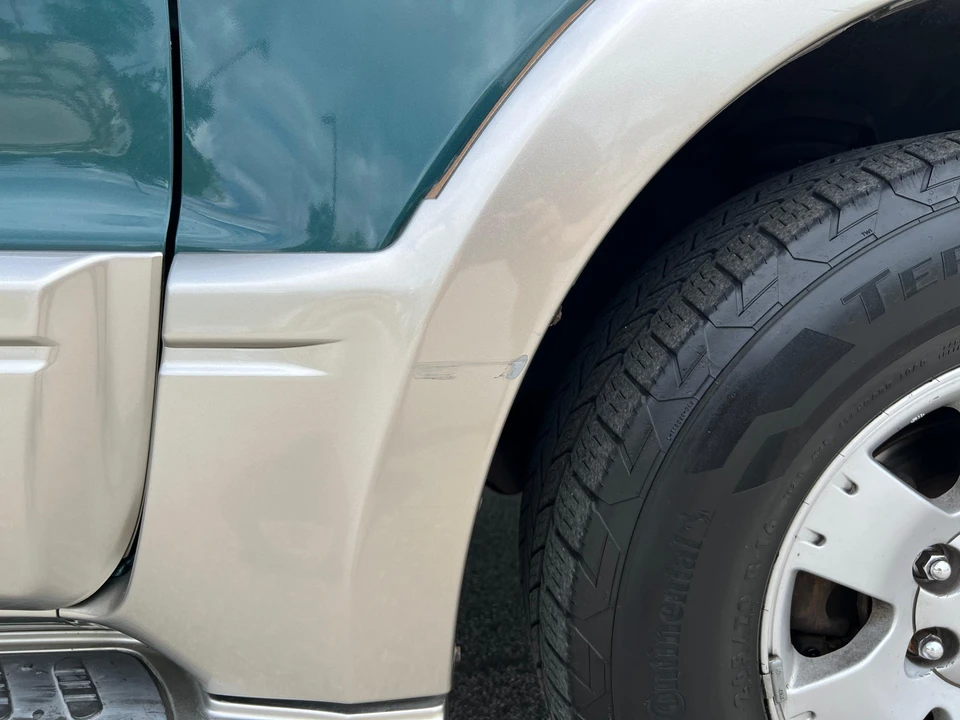 2003 Mitsubishi Pajero/Montero 3rd Gen - Image 25 of 31