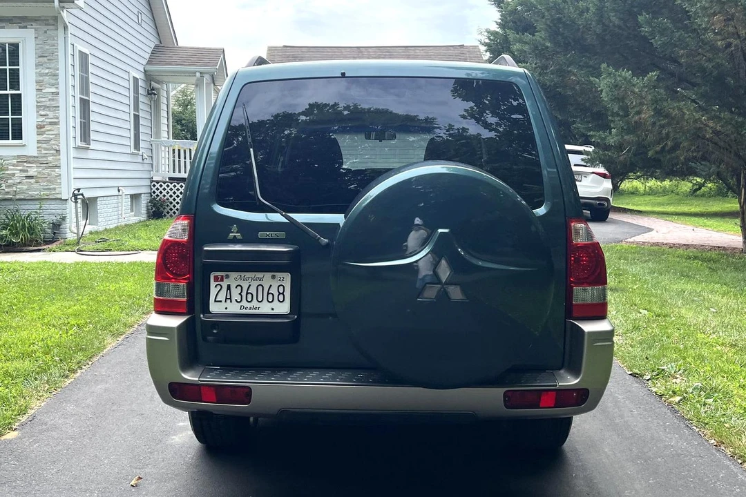 2003 Mitsubishi Pajero/Montero 3rd Gen - Image 5 of 31