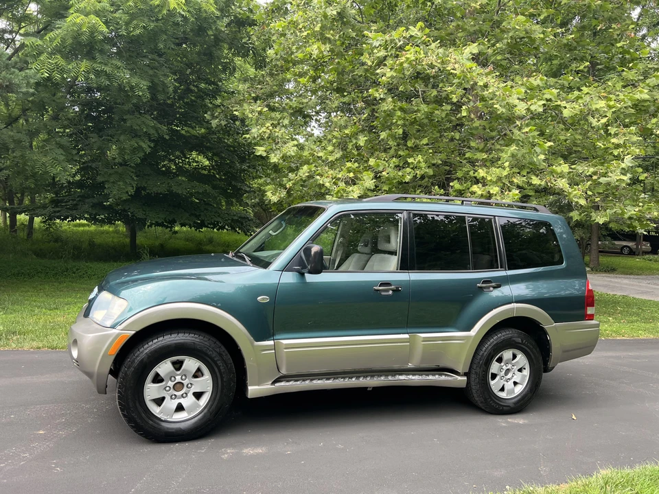 2003 Mitsubishi Pajero/Montero 3rd Gen - Image 9 of 31