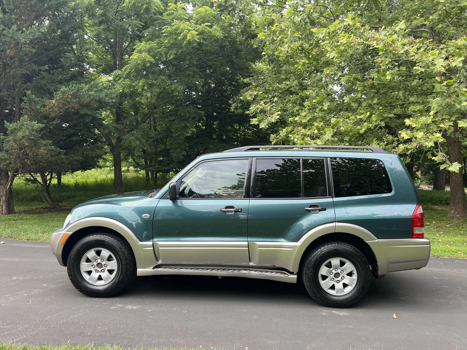 2003 Mitsubishi Pajero/Montero 3rd Gen - Image 11 of 31