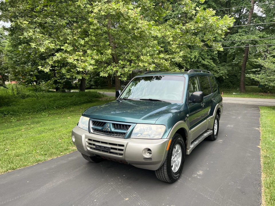 2003 Mitsubishi Pajero/Montero 3rd Gen - Image 6 of 31