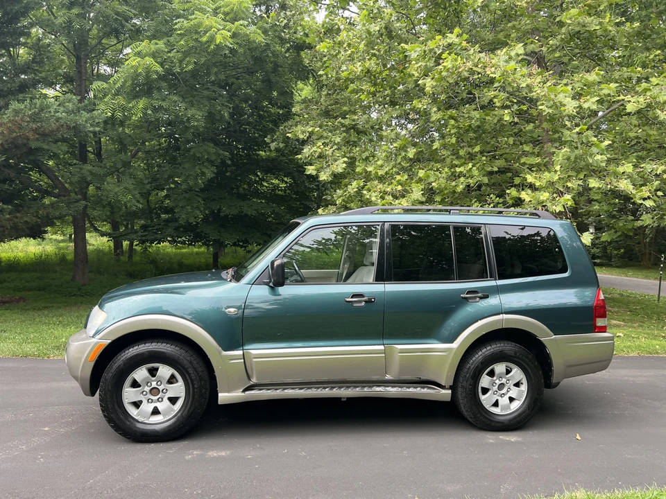2003 Mitsubishi Pajero/Montero 3rd Gen - Image 10 of 31