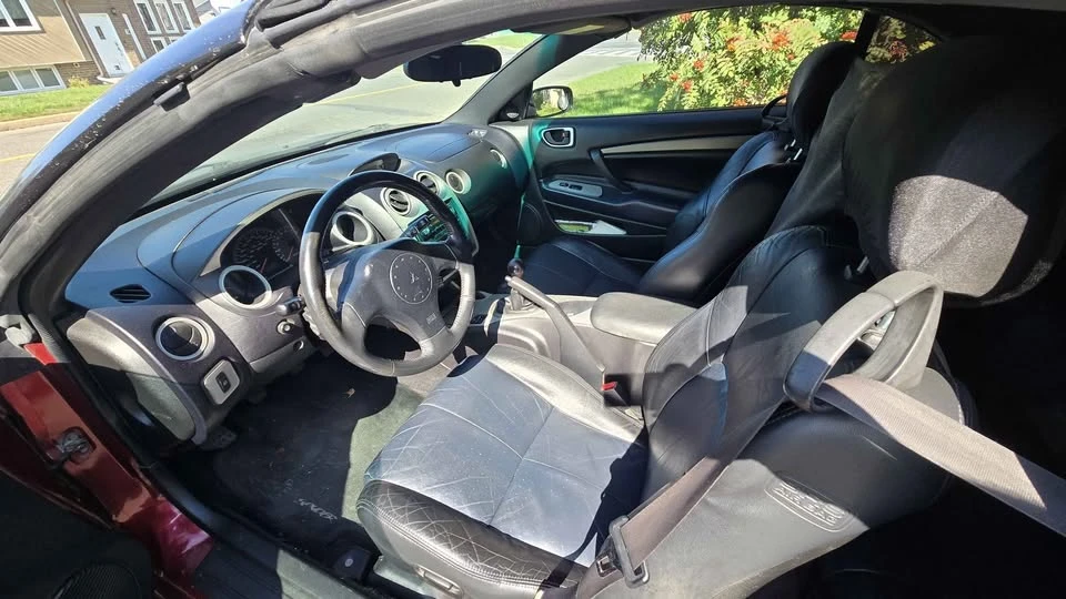 2003 Mitsubishi Eclipse 3rd Gen - Image 3 of 11