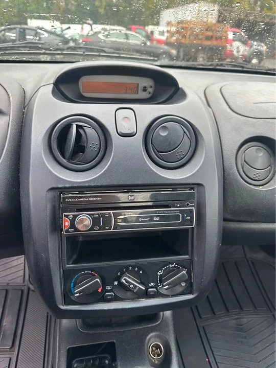 2003 Mitsubishi Eclipse 3rd Gen - Image 14 of 18
