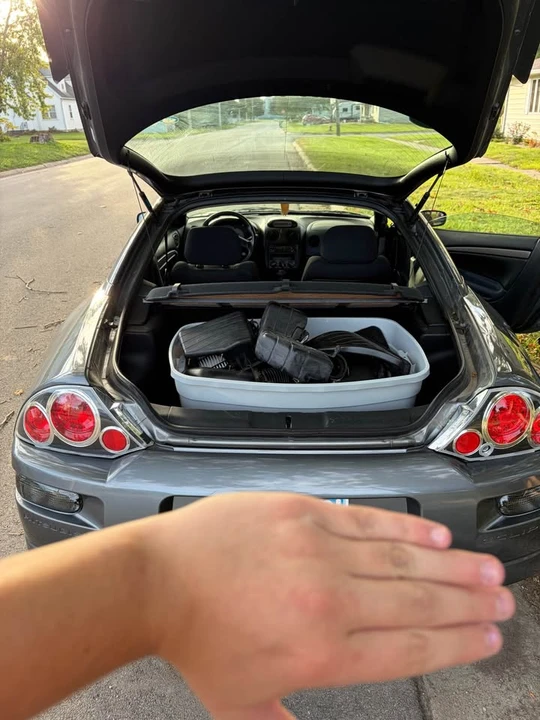 2003 Mitsubishi Eclipse 3rd Gen - Image 7 of 7