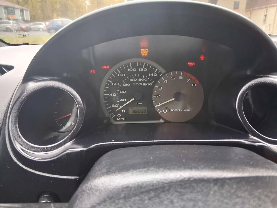2003 Mitsubishi Eclipse 3rd Gen - Image 2 of 10