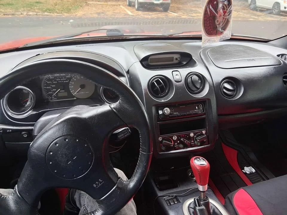 2003 Mitsubishi Eclipse 3rd Gen - Image 3 of 10