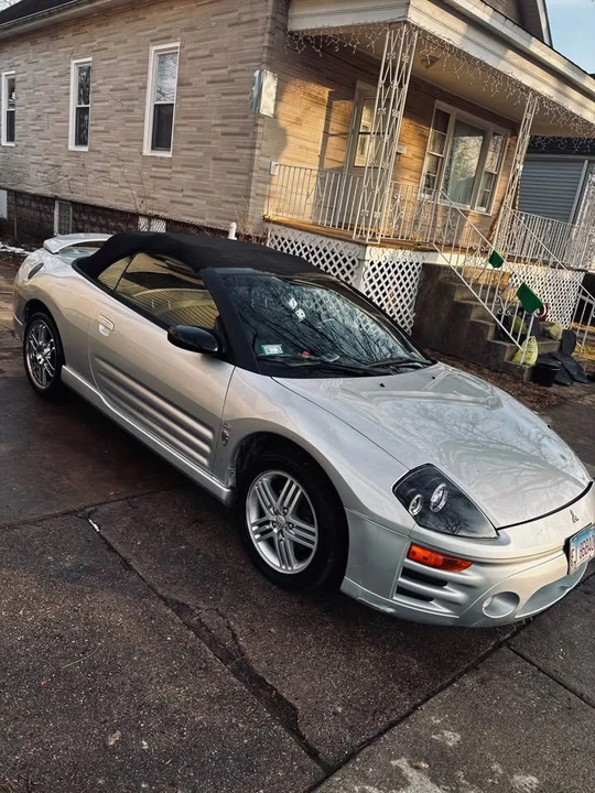 2003 Mitsubishi Eclipse 3rd Gen - Image 2 of 7