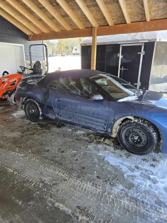 2003 Mitsubishi Eclipse 3rd Gen - Image 2 of 6