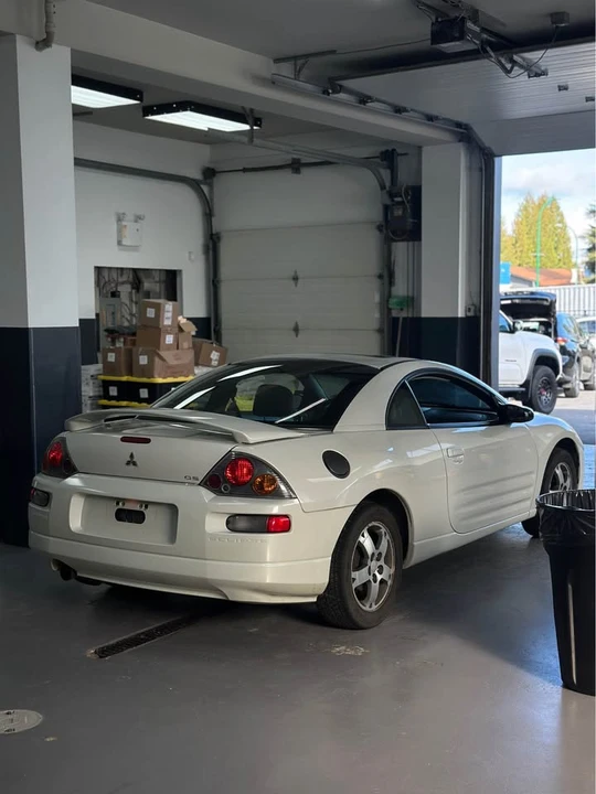 2003 Mitsubishi Eclipse 3rd Gen - Image 6 of 13