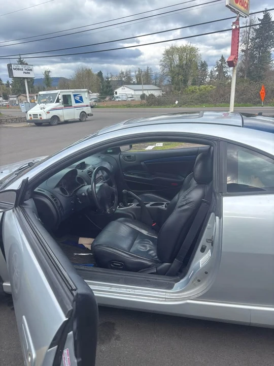 2003 Mitsubishi Eclipse 3rd Gen - Image 5 of 12
