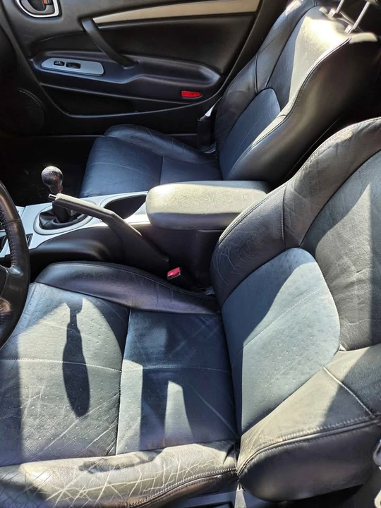 2003 Mitsubishi Eclipse 3rd Gen - Image 5 of 6