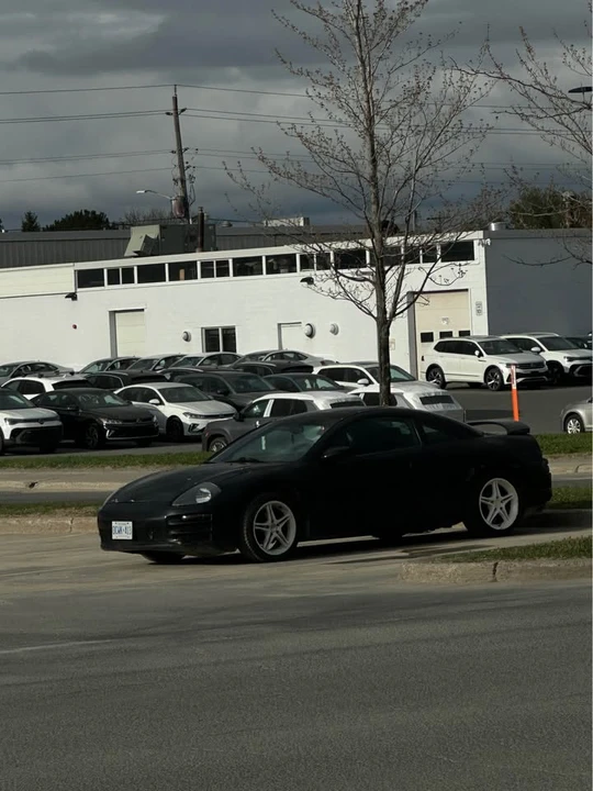 2003 Mitsubishi Eclipse 3rd Gen - Image 3 of 8