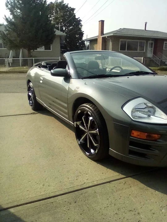 2003 Mitsubishi Eclipse 3rd Gen - Image 8 of 13