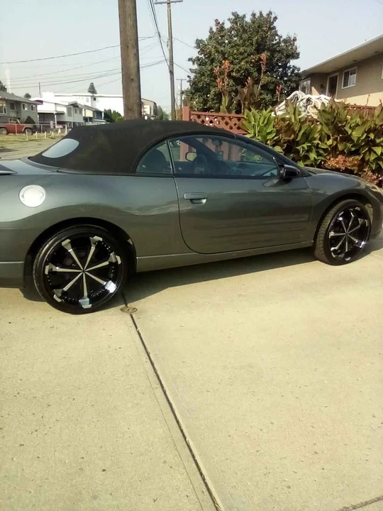 2003 Mitsubishi Eclipse 3rd Gen - Image 3 of 13