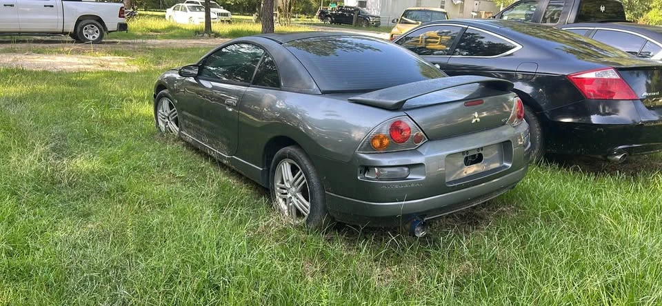 2003 Mitsubishi Eclipse 3rd Gen - Image 2 of 3
