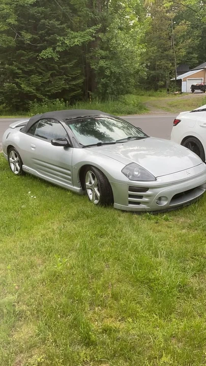 2003 Mitsubishi Eclipse 3rd Gen - Image 2 of 8