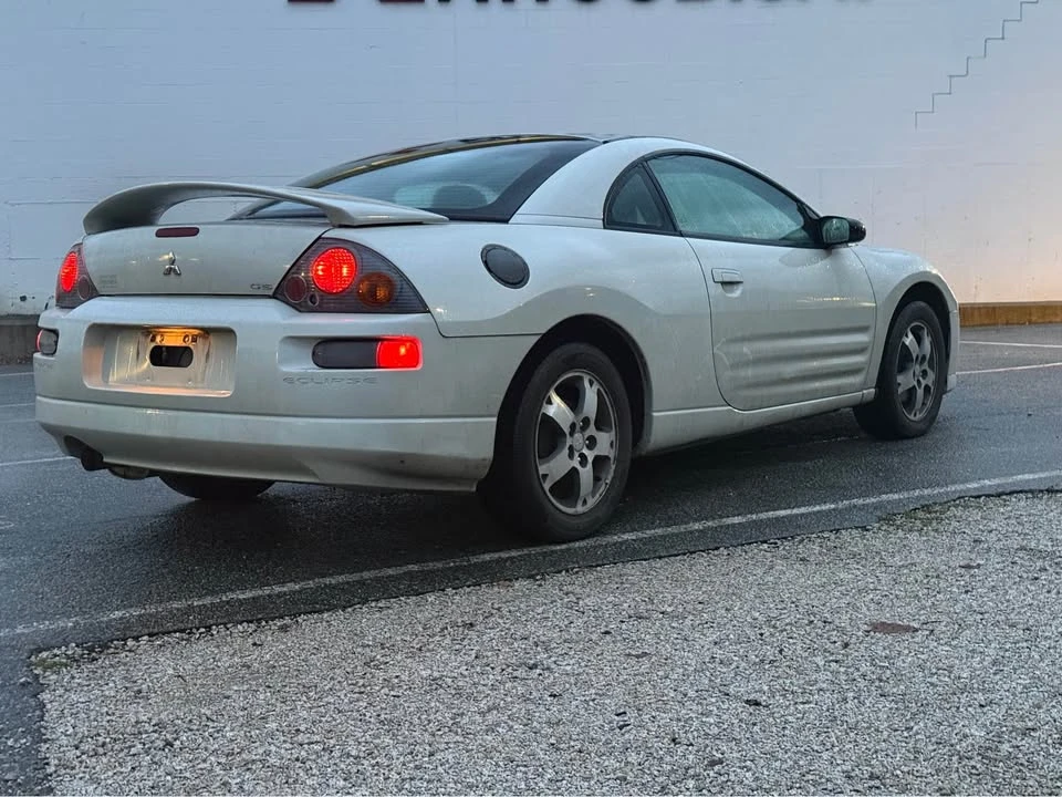 2003 Mitsubishi Eclipse 3rd Gen - Image 6 of 10