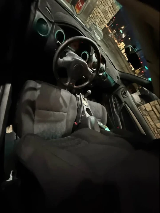 2003 Mitsubishi Eclipse 3rd Gen - Image 3 of 12