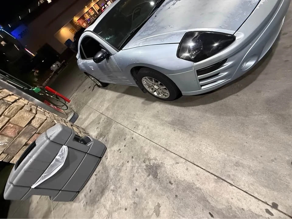 2003 Mitsubishi Eclipse 3rd Gen - Image 11 of 12