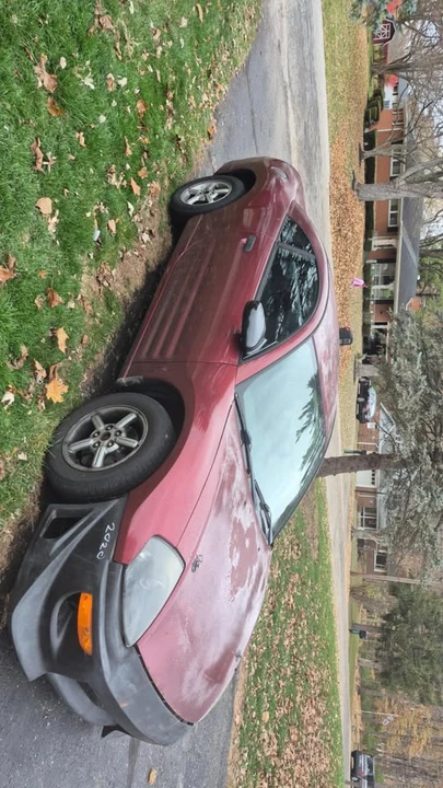 2003 Mitsubishi Eclipse 3rd Gen - Image 3 of 10
