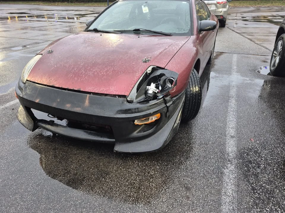 2003 Mitsubishi Eclipse 3rd Gen - Image 10 of 10