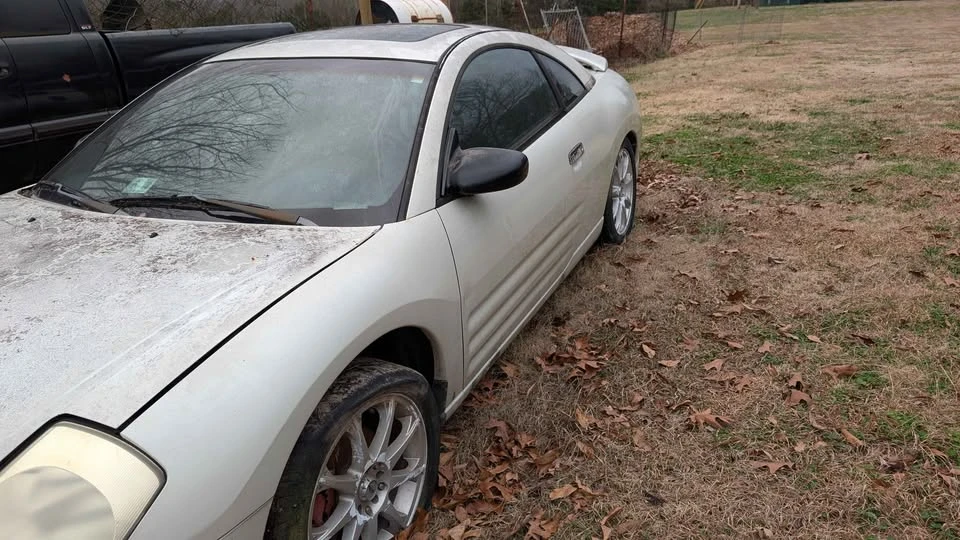 2003 Mitsubishi Eclipse 3rd Gen - Image 2 of 3