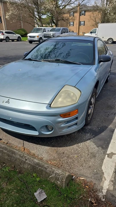 2003 Mitsubishi Eclipse 3rd Gen - Image 2 of 4