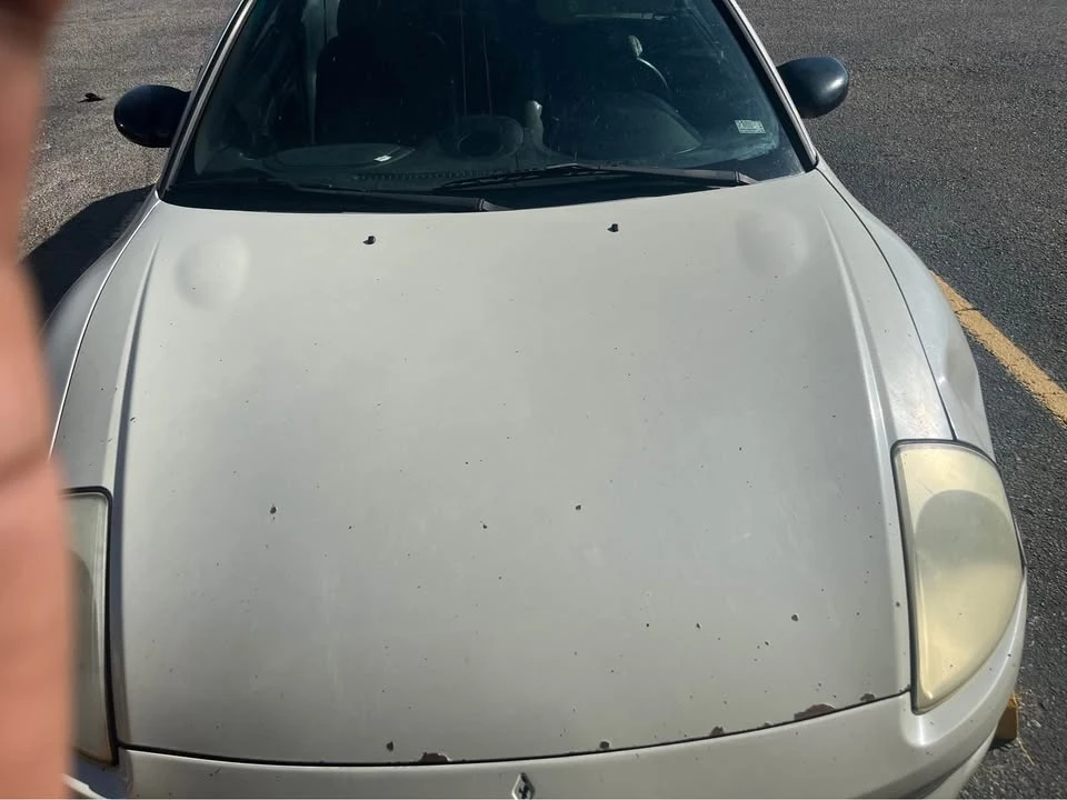 2003 Mitsubishi Eclipse 3rd Gen - Image 3 of 4