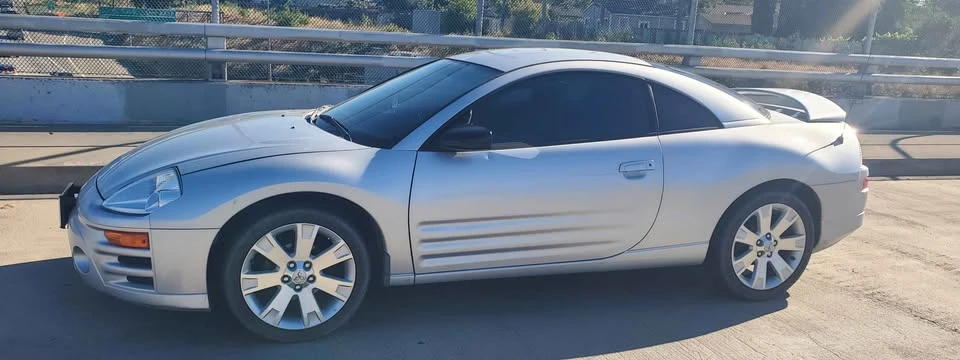 2003 Mitsubishi Eclipse 3rd Gen - Image 2 of 10