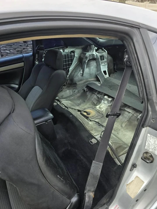 2003 Mitsubishi Eclipse 3rd Gen - Image 15 of 20