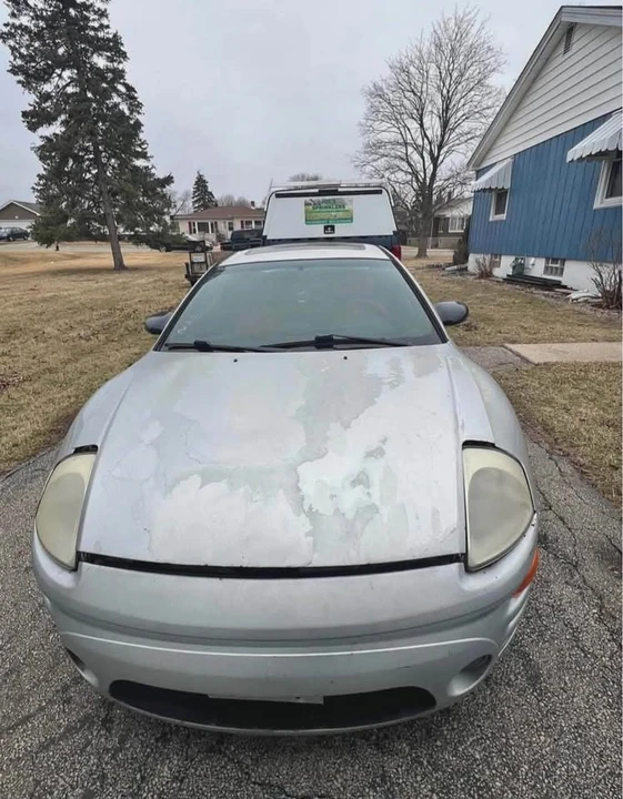 2003 Mitsubishi Eclipse 3rd Gen - Image 3 of 8