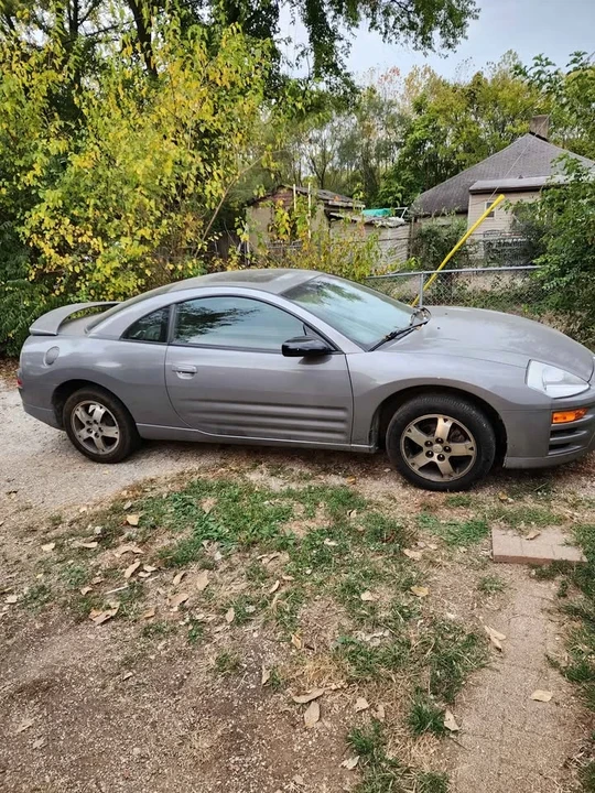 2003 Mitsubishi Eclipse 3rd Gen - Image 4 of 4