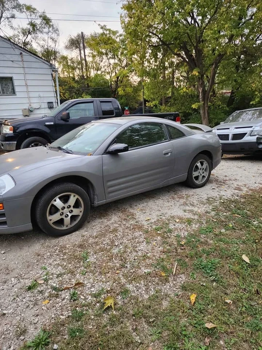 2003 Mitsubishi Eclipse 3rd Gen - Image 2 of 4