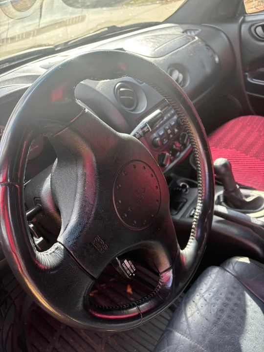 2003 Mitsubishi Eclipse 3rd Gen - Image 4 of 5