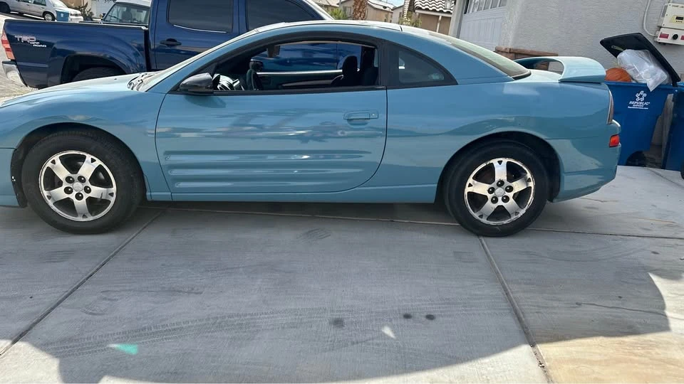 2003 Mitsubishi Eclipse 3rd Gen - Image 2 of 3